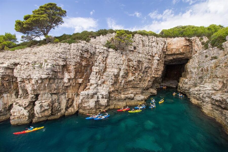 Dubrovnik: Sea Kayaking Half-Day Tour - Paddling toward Lokrum Island
