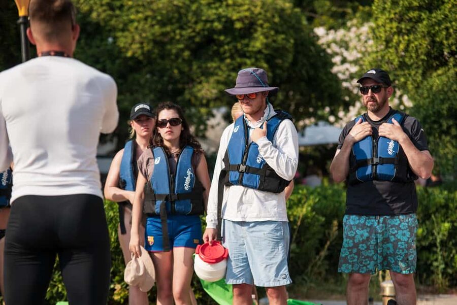 Dubrovnik: Sea Kayaking Tour - Betina Cave: a 20-minute swim stop