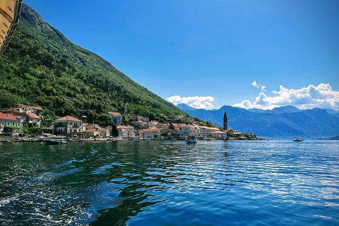 Dubrovnik Self-Drive Boat Rental for up to 6 People - Koločep: caves and clear swimming water