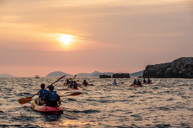 Dubrovnik: Sunset Kayak & Snorkel Tour with Wine & Water - Passing Lokrum without setting foot ashore