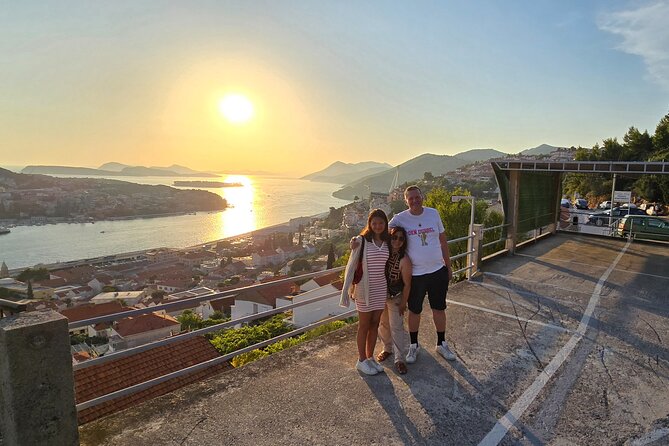 Dubrovnik Sunset Tour with Scenic Views and Local Wine - Thirty minutes for the sunset itself