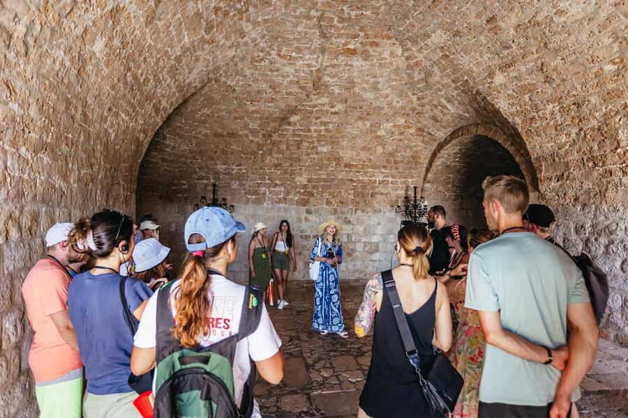 Dubrovnik: The Original Game of Thrones Tour & Lokrum Option - Stradun, markets, and the Purple Wedding locations