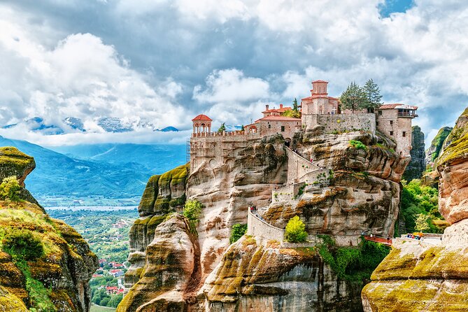 Dubrovnik to Athens; Semi – Private tour with Tour Leader & Car - Days 1 and 2: Mostar, Sarajevo, and the stories written in stone