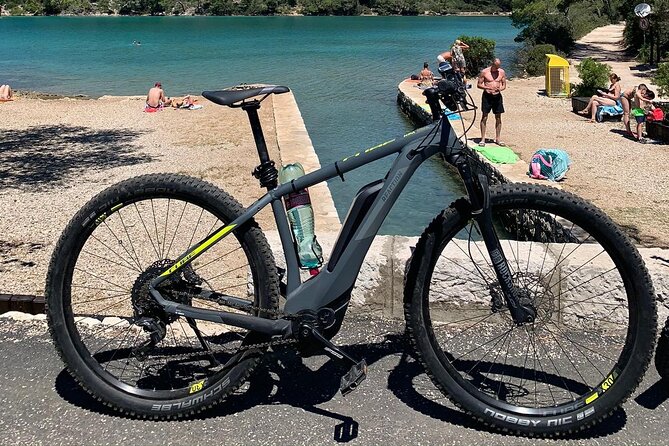E bike rental National park Mljet - Who Should Rent This E-Bike?
