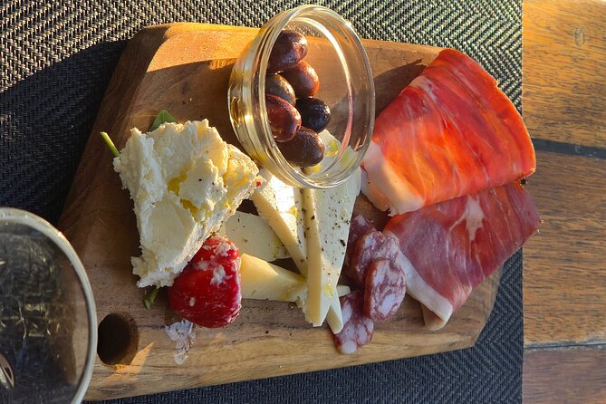 E-Bike Tour + Gourmet Snack + Wine Tasting (Small Group) - The final restaurant stop by the water