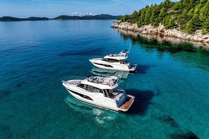 Exclusive Luxury Yacht Tour of the Elaphiti Islands - Koločep, the Blue Cave, and the Lighthouse Stop