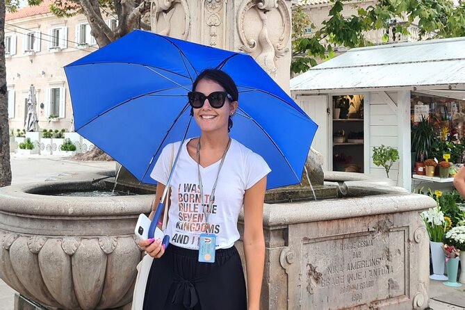 Explore Dubrovnik Old Town Walking Tour - Price, group size, and physical demands