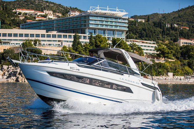 Explore the Caves and Hidden Bays with Underwater Scooter - Why this boat trip works better than a crowded cruise