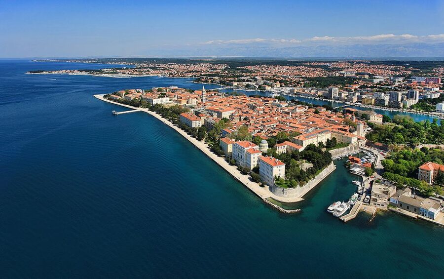 Explore Zadar: Laid-Back Fun Bike Tour - Why two wheels work well in Zadar