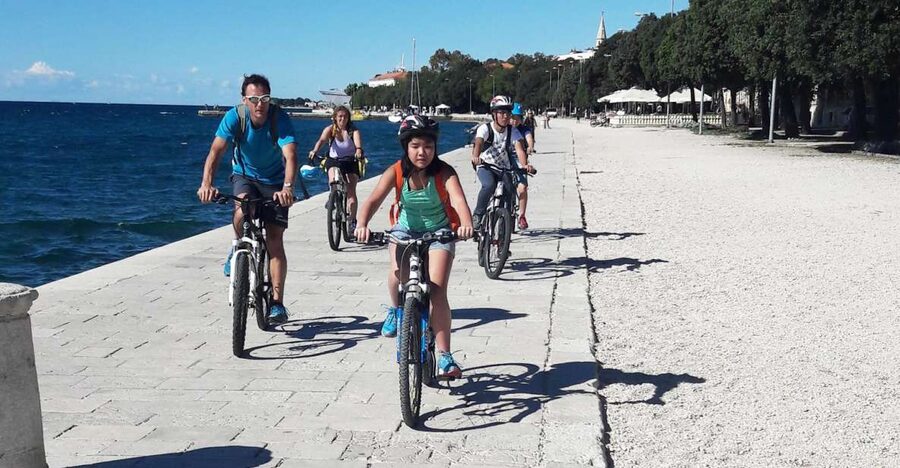 Explore Zadar: Laid-Back Fun Bike Tour - The coffee stop: pleasant pause, extra cost