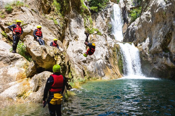 Extreme Canyoning on Cetina River from Split or Šestanovac - Getting fitted with neoprene and safety gear