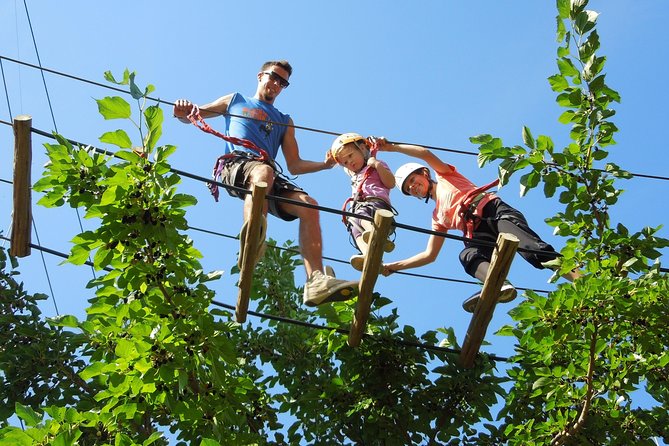 Family and Adventure park - Glavani Park - A climbing wall for a shorter challenge