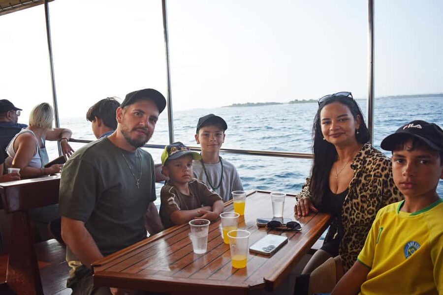 Fazana: Dolphin Finder in Brijuni islands Safari with Dinner - Dinner at your own table