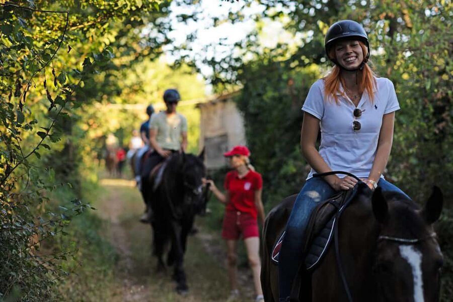 Fazana: Sunset 1-hour Horse Riding in Nature with Guide - Quick points about the Fažana sunset ride
