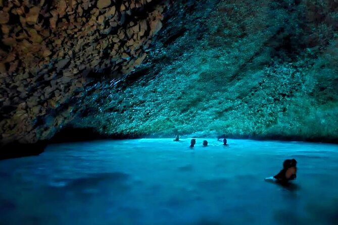 Fd boat-trip Medulin - Blue cave - Cres + lunch + dolphin search - Key points to know before booking