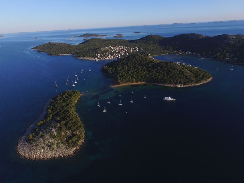 From Biograd: Golden Island of Vrgada Trip with Lunch - What makes this Vrgada cruise worth considering