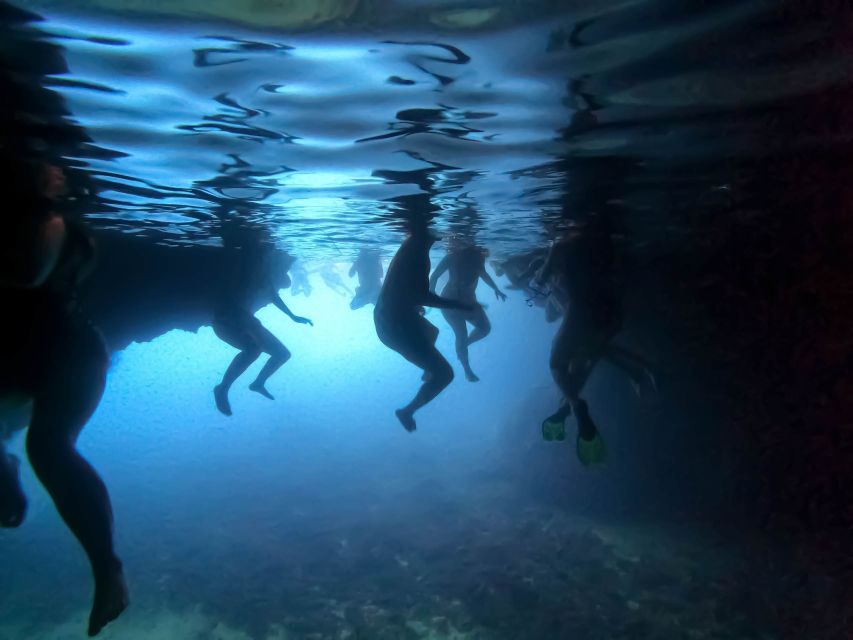 From Dubrovnik/Cavtat: Blue Cave, Sunj Beach Speed Boat Tour - Leaving Dubrovnik with the city walls behind you