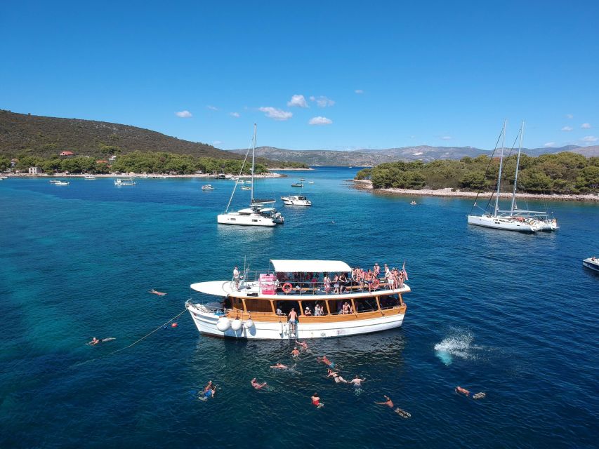 From Dubrovnik: Elaphite Islands Day Trip with Lunch - Quick facts about the boat day