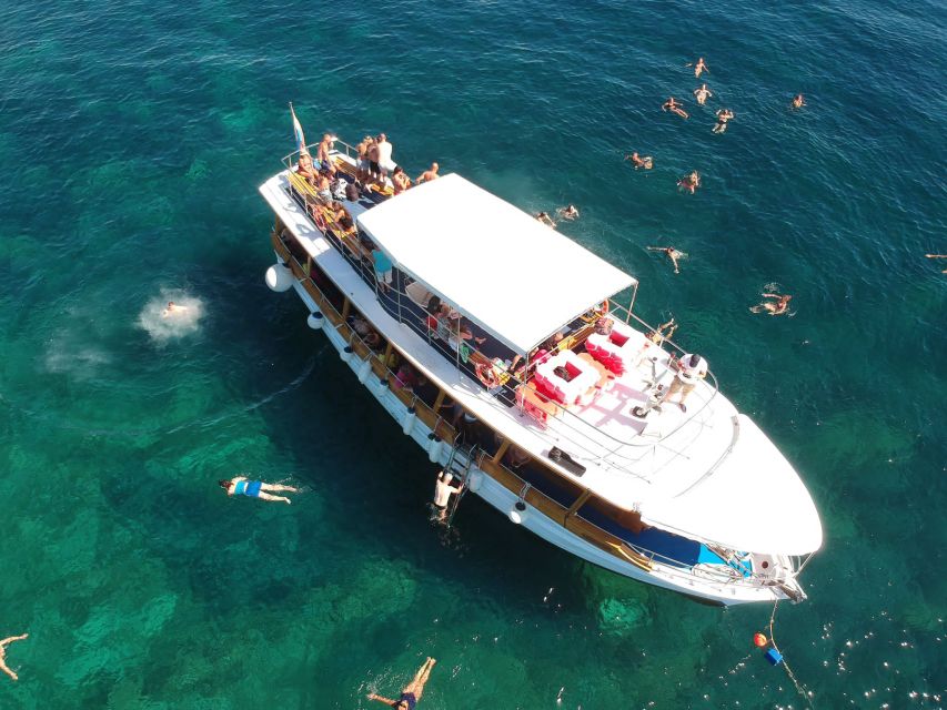 From Dubrovnik: Elaphite Islands Day Trip with Lunch - Lunch on board, with fish as the safest choice