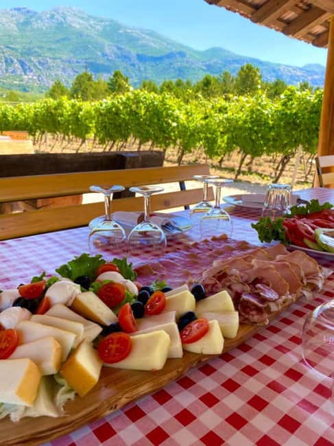 From Dubrovnik: Half-Day Wine Tasting and Cavtat City Tour - Why this Dubrovnik wine tour feels different