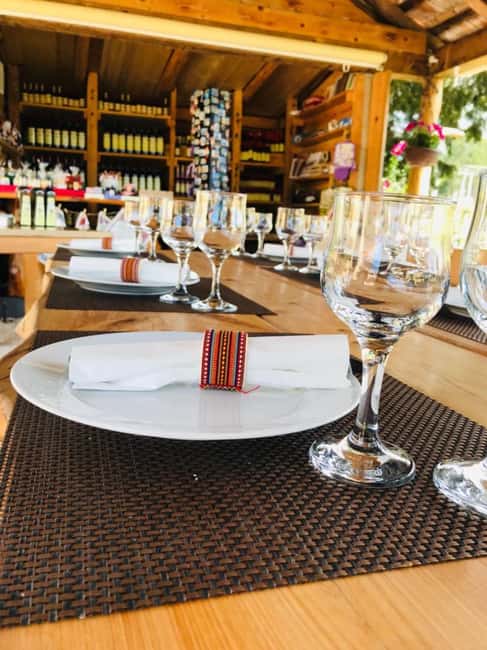 From Dubrovnik: Half-Day Wine Tasting and Cavtat City Tour - What the food pairing adds