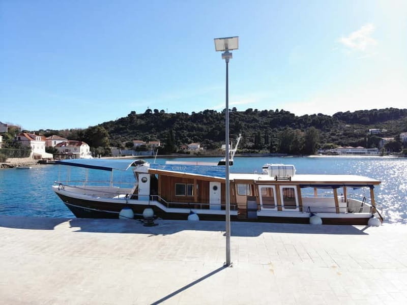 From Dubrovnik: Hop-On-Hop-Off Elaphiti Islands Boat Tour - Lopud: beaches, lanes, and the best choice for a long stop