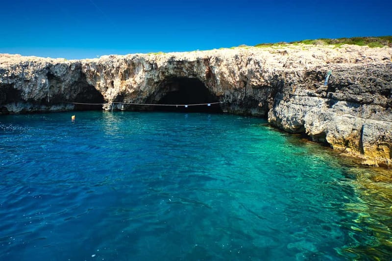 From Hvar: Blue Cave and Pakleni Islands Group Tour - The ride toward Vis and the Green Cave