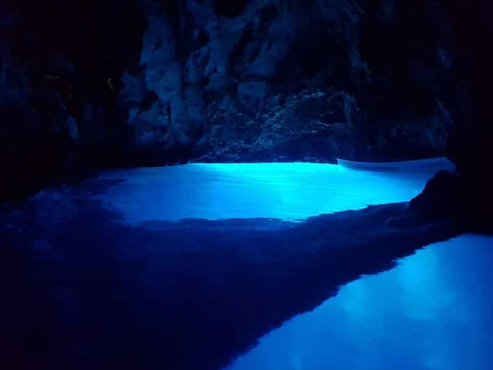 From Hvar: Blue cave group speedboat tour full day - Stiniva Cove, dramatic walls and a swim