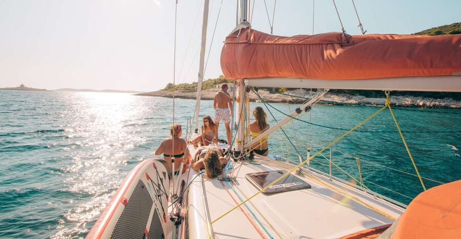 From Hvar: Pakleni Islands & Red Rocks Comfort Sailboat Tour - Key things to know before you book