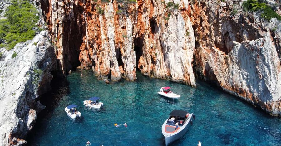 From Hvar: Private tour of Red Rocks & Pakleni Islands - What the seven-and-a-half-hour day is really like
