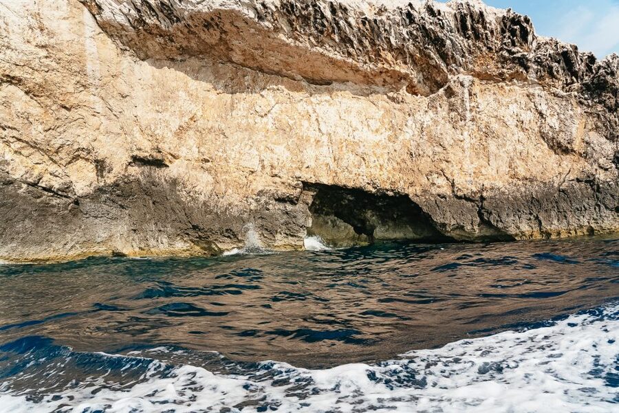 From Hvar: Vis Island and Blue Cave Speedboat Tour - Ravnik and the Green Cave