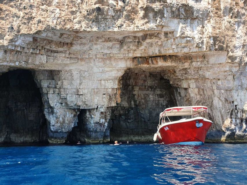From Hvar: Vis Island and Blue Cave Speedboat Tour - Budikovac, Pritiscina, and the Blue Lagoon