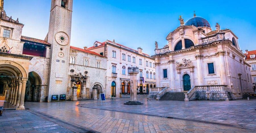 From Montenegro: Dubrovnik Private Tour - Crossing into Croatia and reaching the Lokrum viewpoint