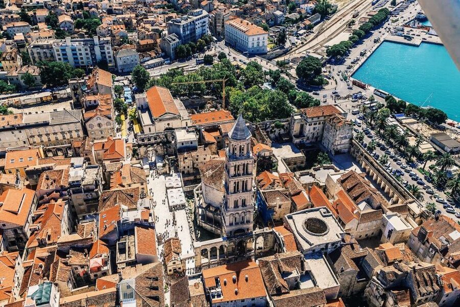 From Sinj: Panoramic Flight over Split - The return over Solin completes the regional picture