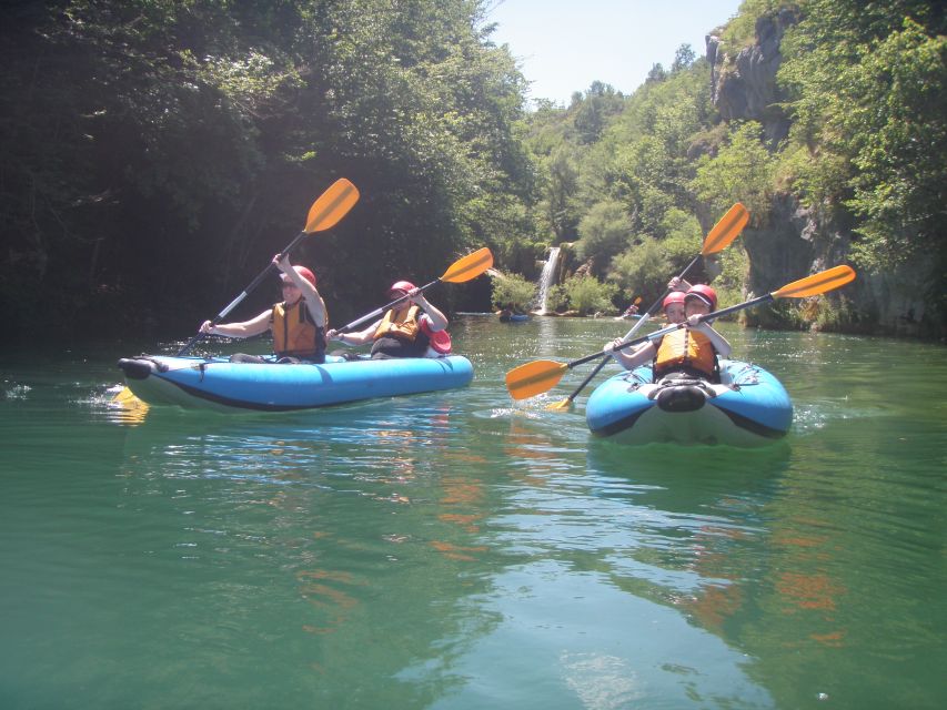 From Slunj: Mrežnica Canyon Kayaking Tour - How difficult is the kayaking?