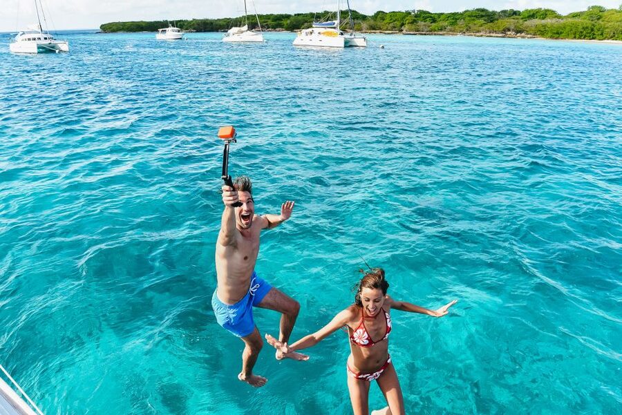 From Split: Blue Cave & 5 Islands with Vis & Hvar Boat Tour - Key points at a glance