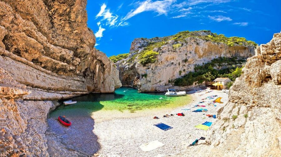 From Split: Blue Cave and Hvar Guided Tour by Luxury Boat - Leaving Split by luxury speedboat