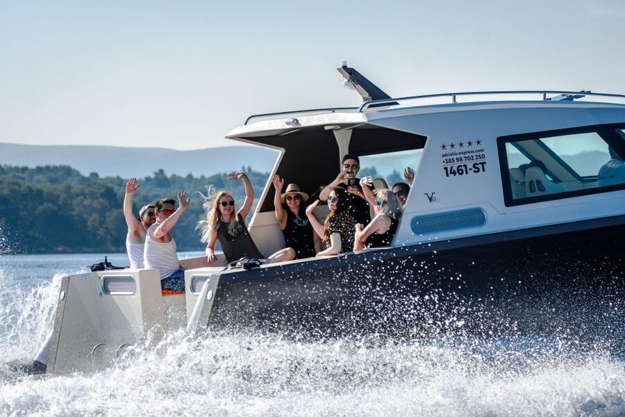 From Split: Blue Cave and Hvar Guided Tour by Luxury Boat - One hour at the Budikovac Blue Lagoon
