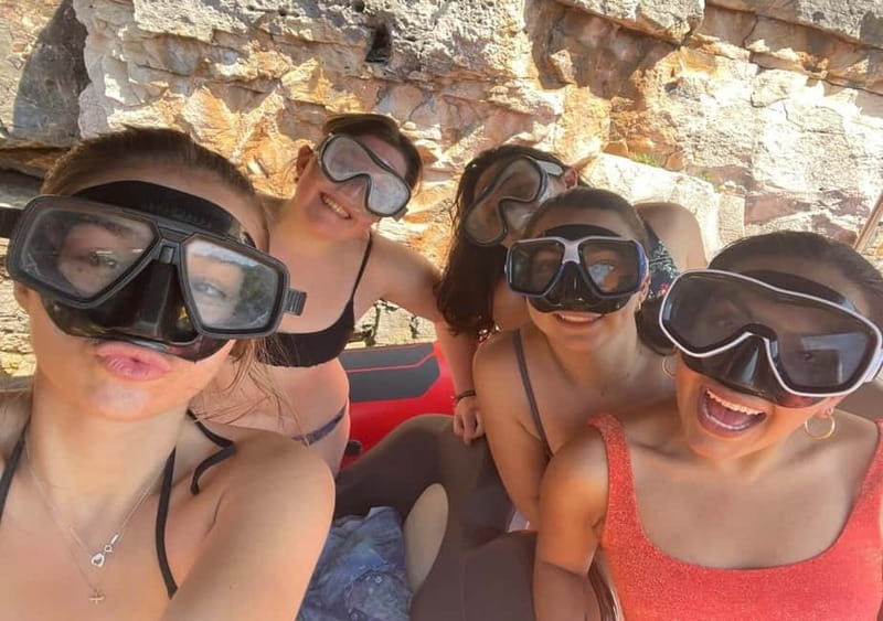 From Split: Blue Cave, Hvar, Mamma Mia, 5 Islands boat Tour - The 90-minute run to Biševo and the Blue Cave