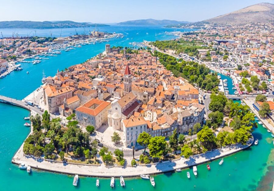 From Split: Blue Lagoon, Šolta, and Trogir Speedboat Tour - Why this half-day trip works from Split