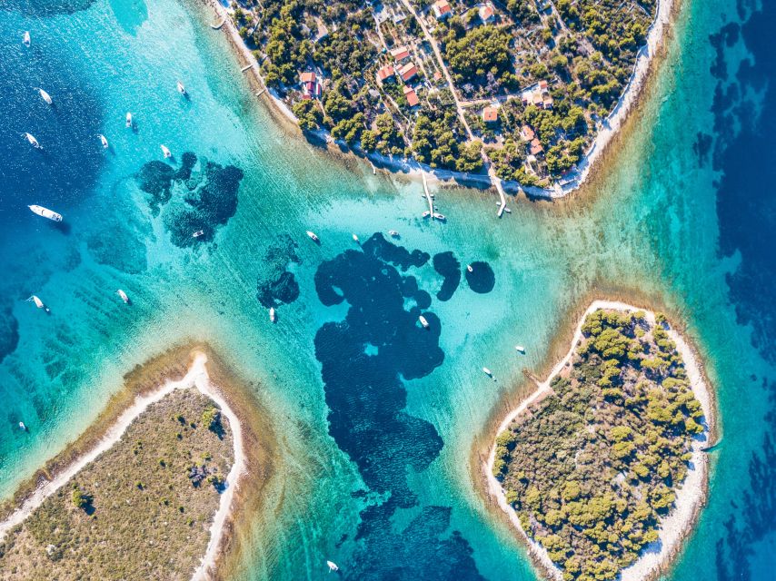 From Split: Blue Lagoon & Trogir Boat Trip with Snorkeling - Leaving Split from Trumbićeva obala