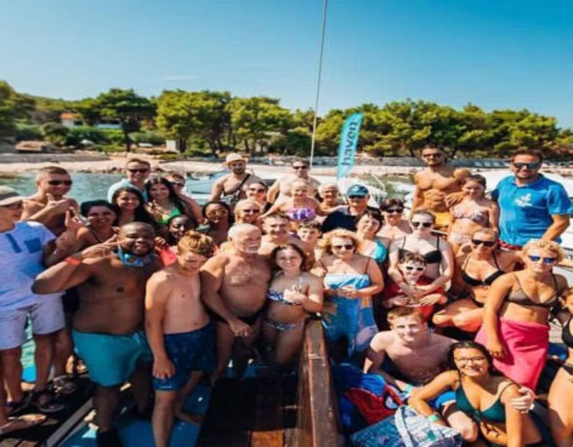 From Split: Islands & Blue Lagoon Cruise with Lunch & Drinks - Five things to know before booking