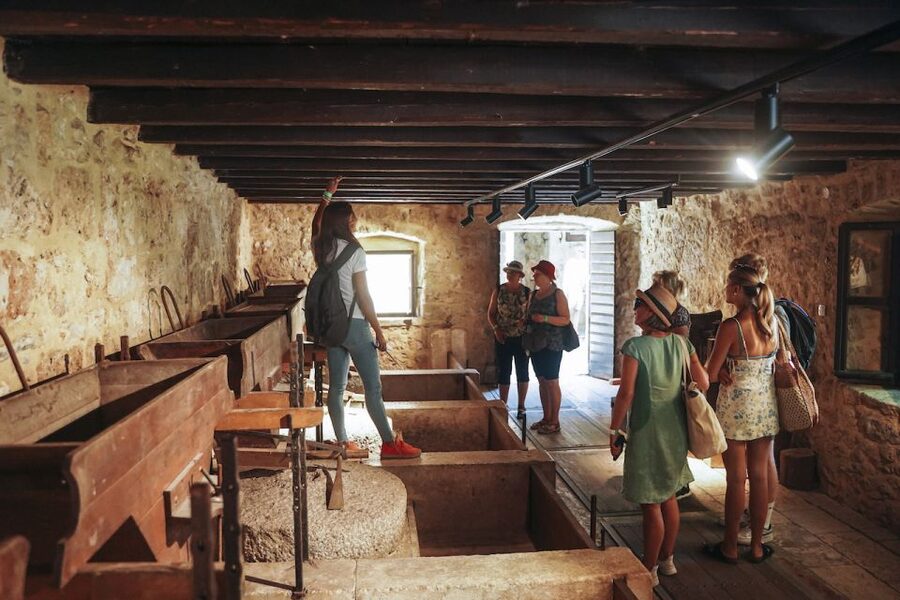 From Split: Krka Waterfalls, Food & Wine Tasting Tour - FAQ