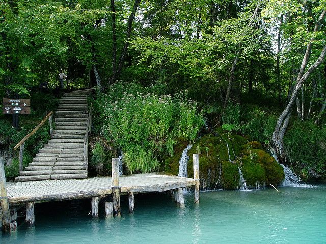 From Split or Trogir: Plitvice Lakes Private Tour - Prošćansko Lake and the electric train