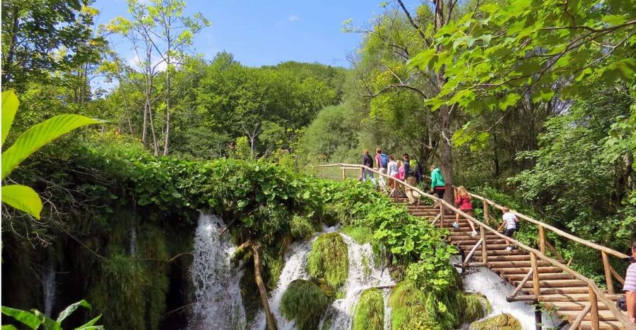 From Split: Plitvice Lakes Full-Day Trip - The Café Stop and What to Bring