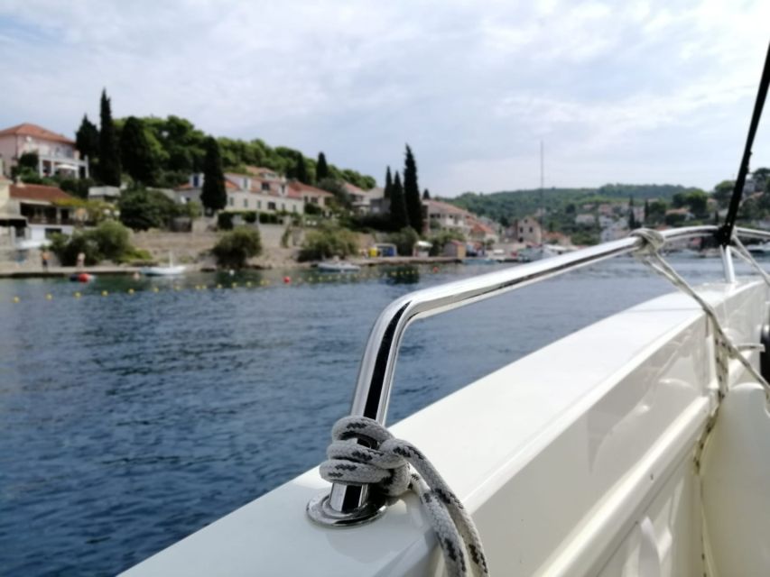 From Trogir: 3 islands half day tour with Blue Lagoon - Leaving Trogir beside Kamerlengo Castle