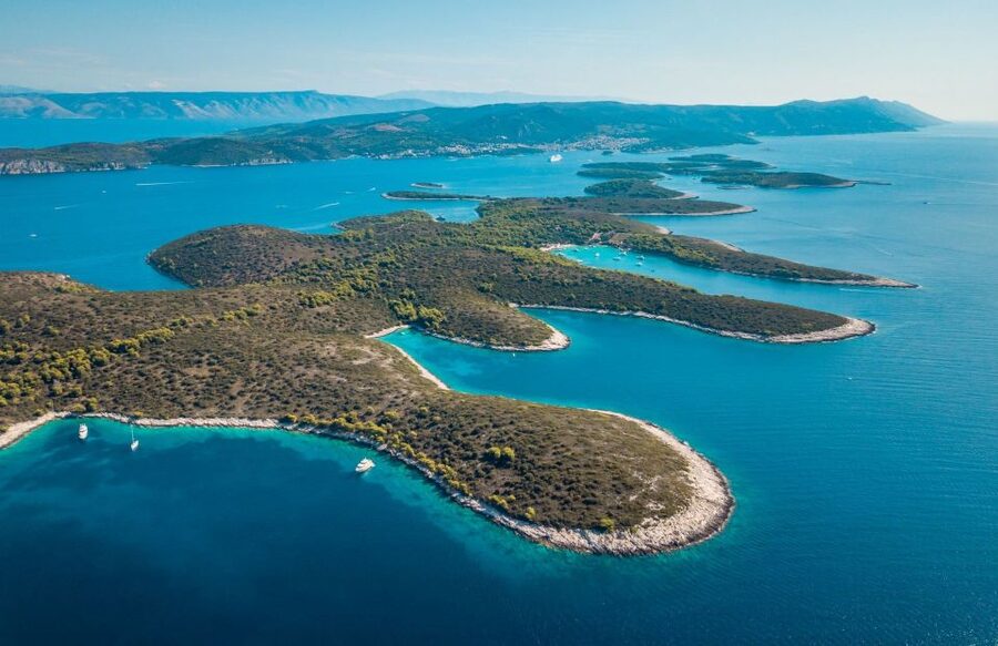 From Trogir/ Split: Hvar & Pakleni Islands Private Boat Tour - What the private boat changes