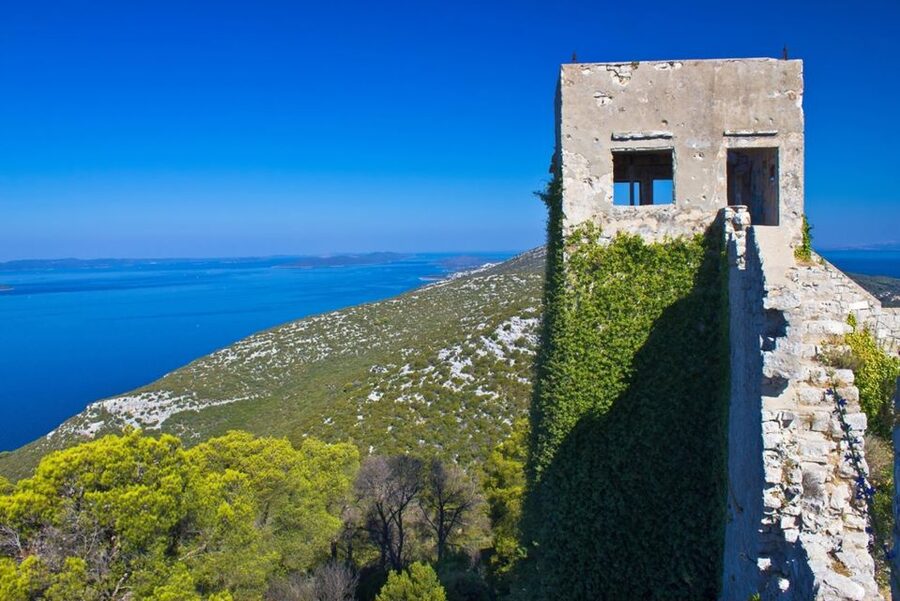 From Zadar: Full-Day Ugljan Self-Guided Bike Tour - Picking up your bike in Zadar