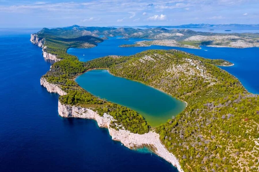 From Zadar: Kornati National Park & Telašćica Boat Tour - Lunch on the boat, with simple Dalmatian food