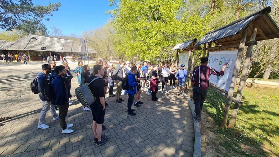 From Zadar: Plitvice Lakes Day Trip with Guide and Boat Tour - Choosing between Route B and Route C